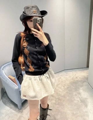 ac89d2345e9e84737e4778b7efa6b986_1757577107_8706.jpg