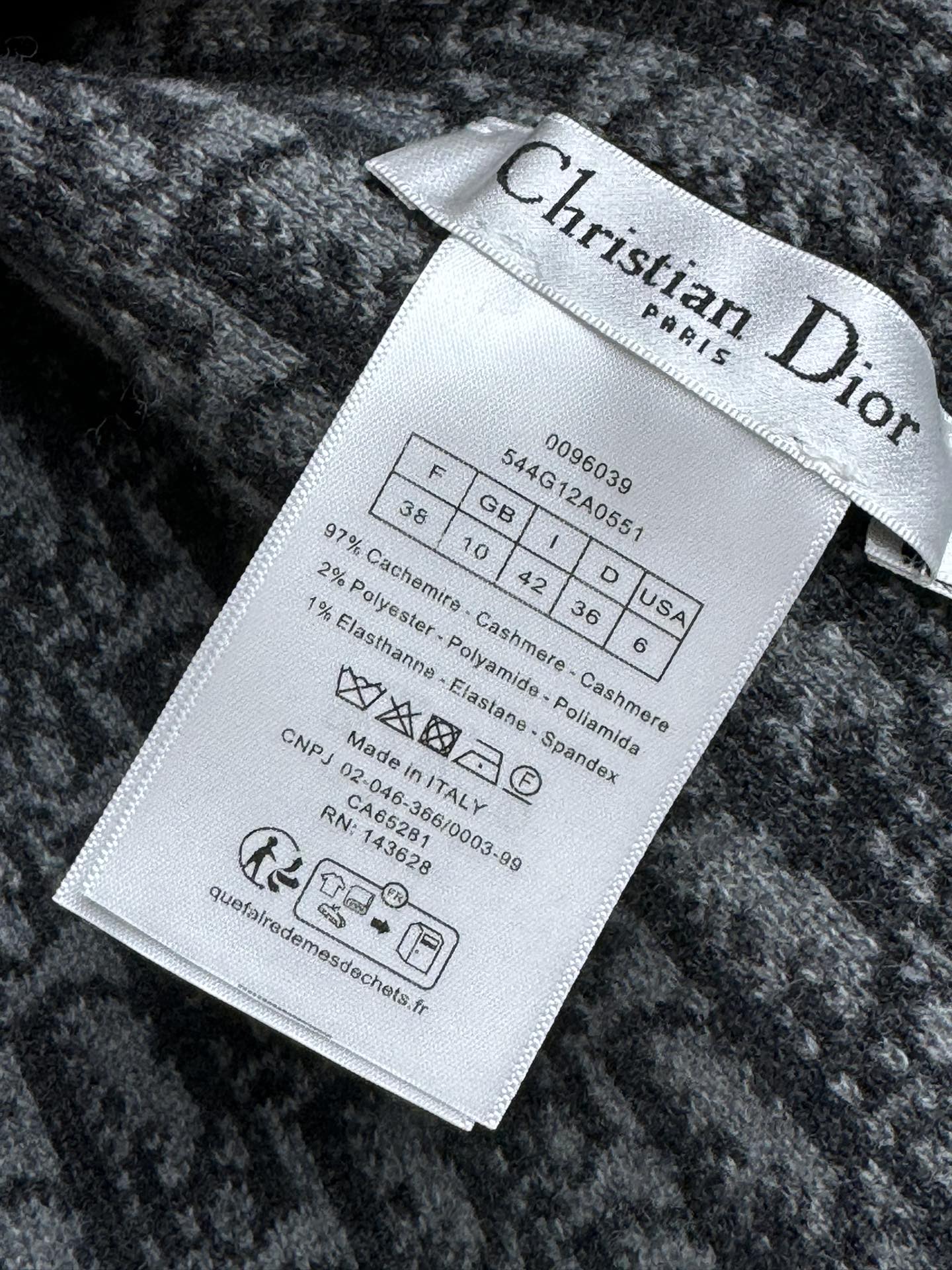 fe1a5ef1565b76fdb6f70d93f45ba65b_1757927298_7117.jpg