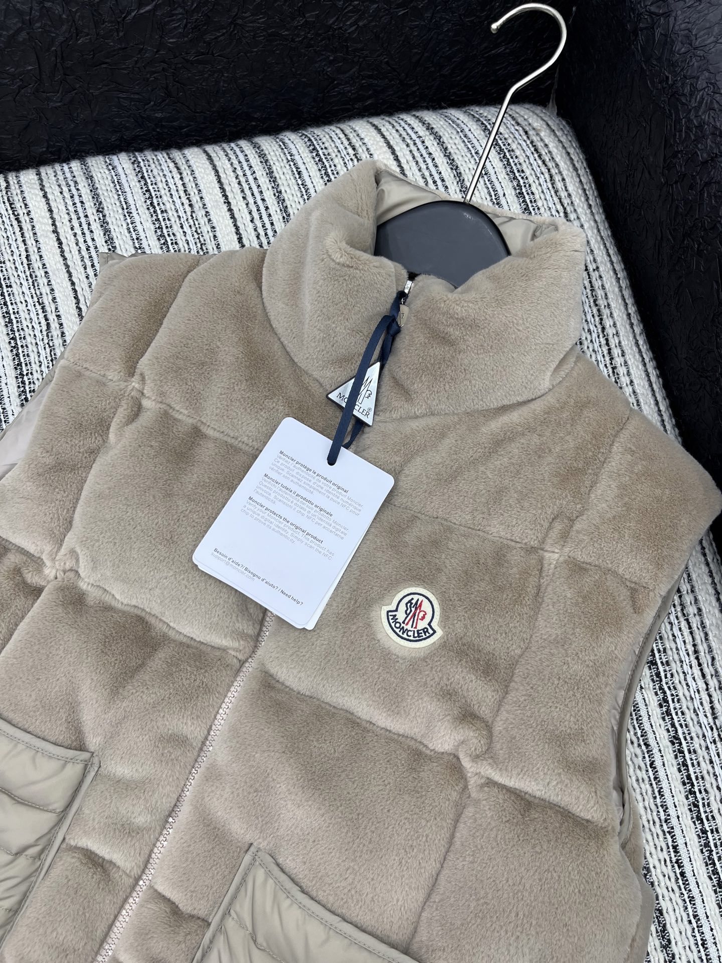 cae753f2a7cfec5ba9763977077a32ce_1760323306_6233.jpg cae753f2a7cfec5ba9763977077a32ce_1760323306_6233.jpg