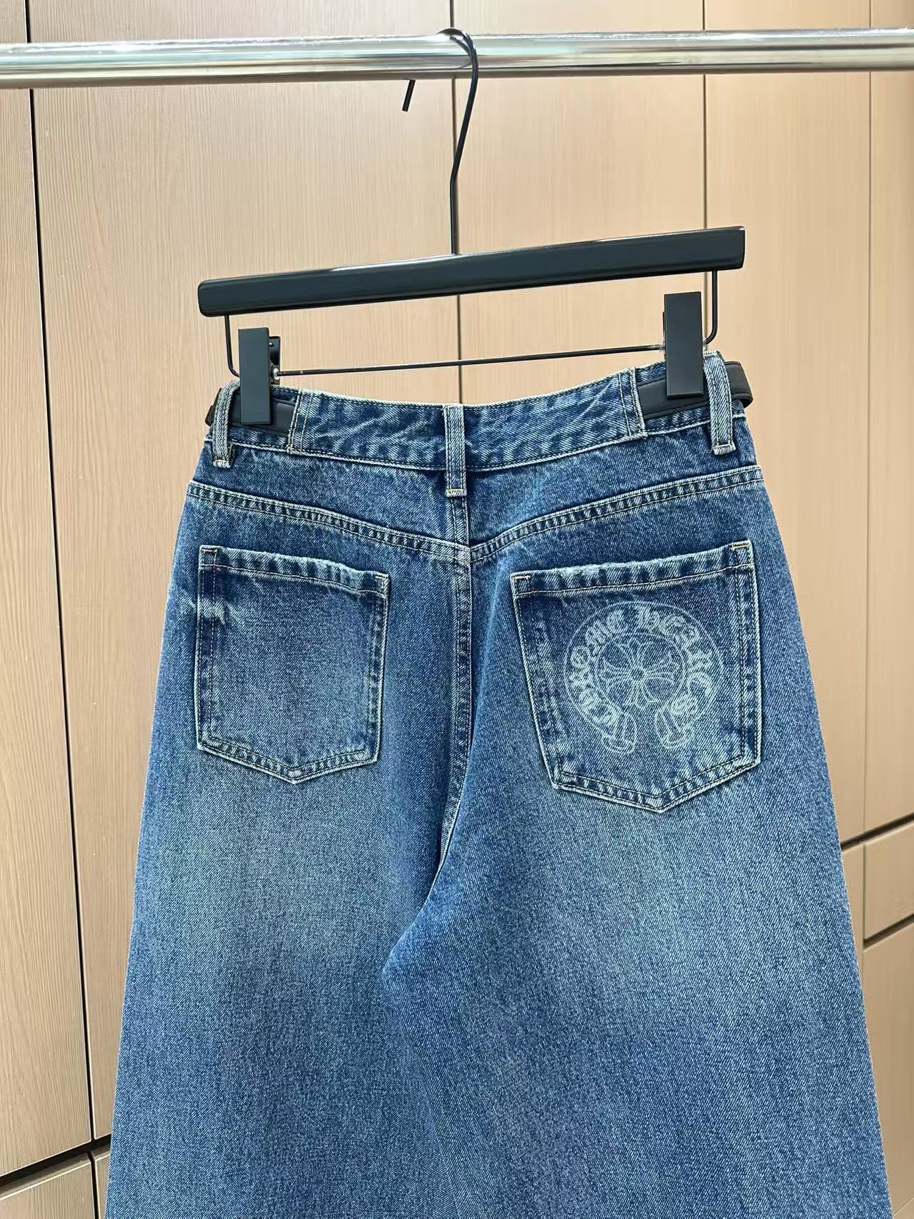 f9ebf5631960fe693a590c55585b6699_1759896371_4402.jpg f9ebf5631960fe693a590c55585b6699_1759896371_4402.jpg