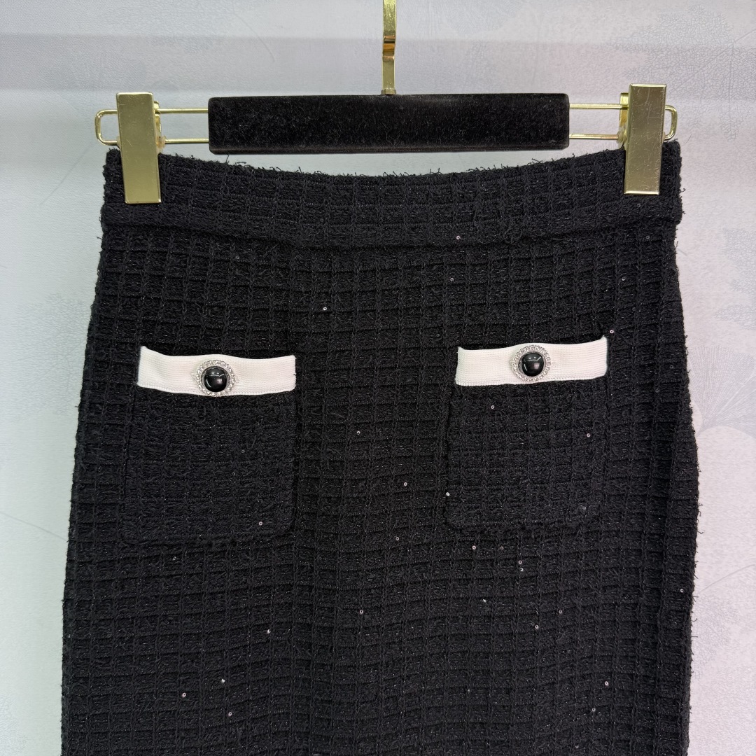 f9ebf5631960fe693a590c55585b6699_1759897516_1912.jpg f9ebf5631960fe693a590c55585b6699_1759897516_1912.jpg