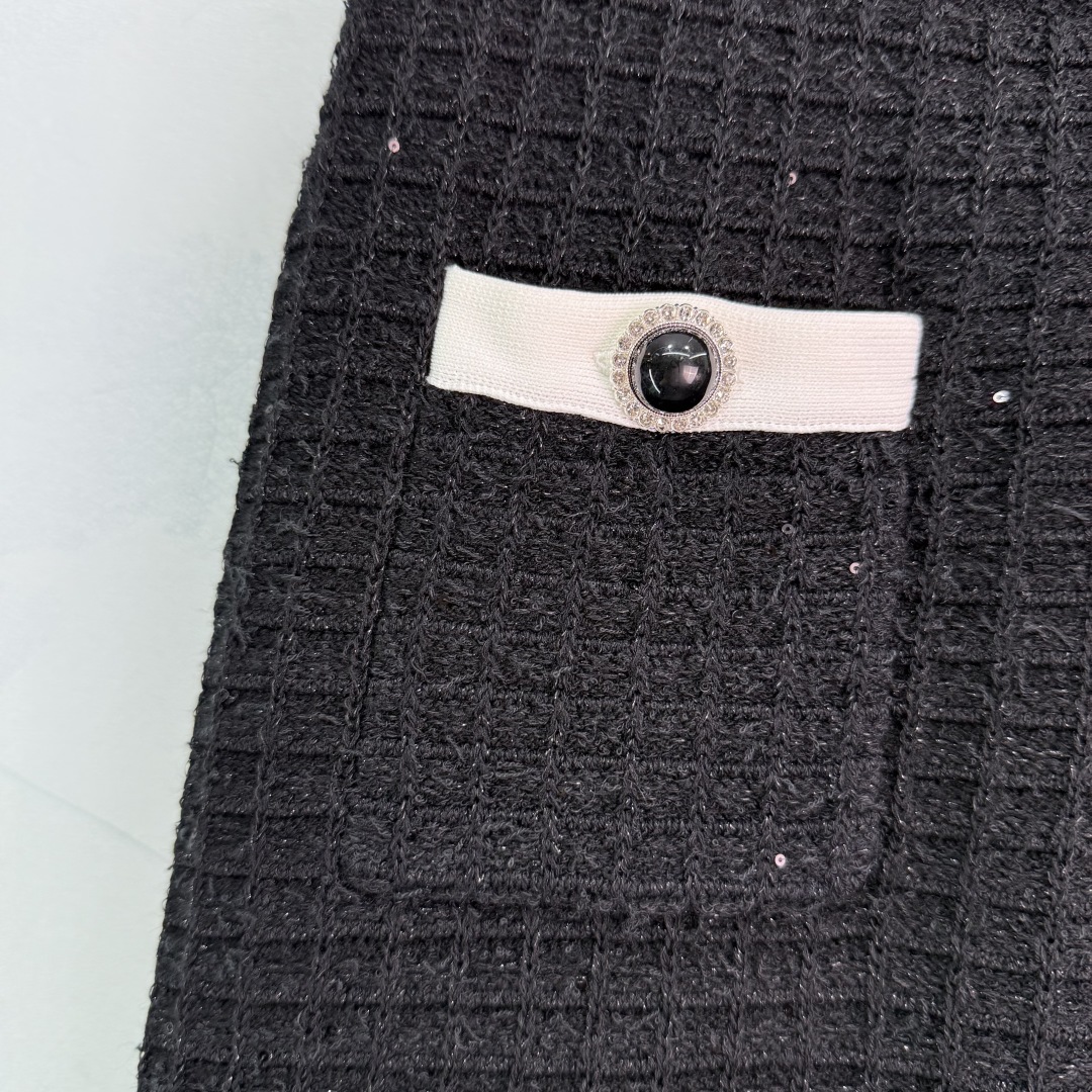 f9ebf5631960fe693a590c55585b6699_1759897524_9064.jpg f9ebf5631960fe693a590c55585b6699_1759897524_9064.jpg