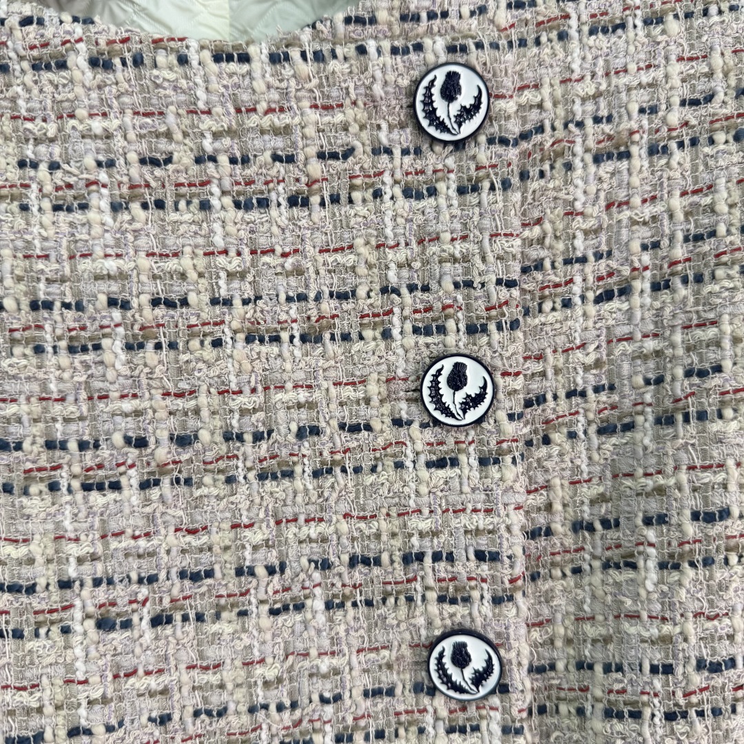 f9ebf5631960fe693a590c55585b6699_1759898593_0846.jpg f9ebf5631960fe693a590c55585b6699_1759898593_0846.jpg