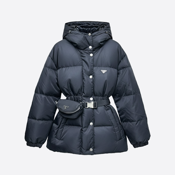 プラダ ナイロン パデッド ベルト ダウンジャケット ブラック