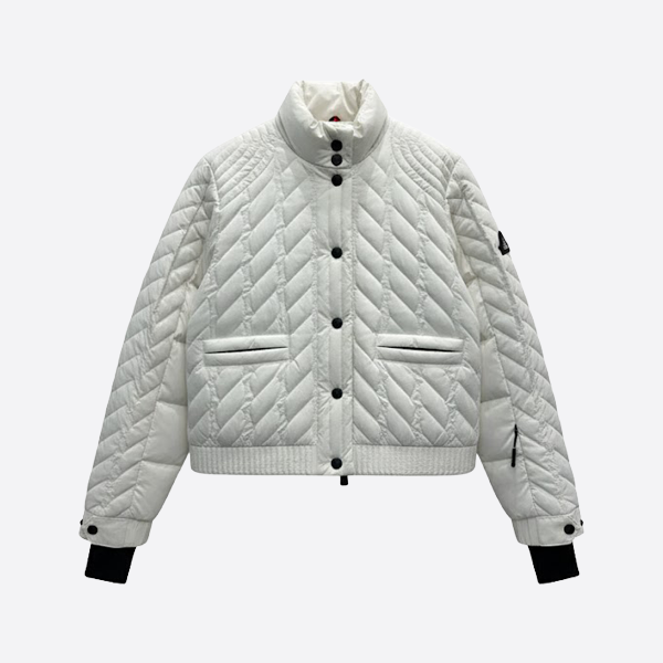 モンクレール キルティング ショートダウンジャケット