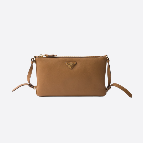 プラダ レザー アンダーアームバッグ 1BC238