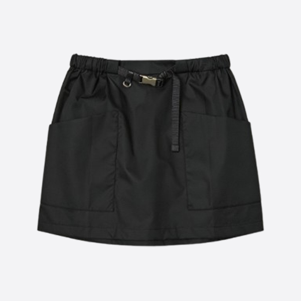 プラダ ベルト＆ポケット付き ミリタリーハーフスカート ブラック