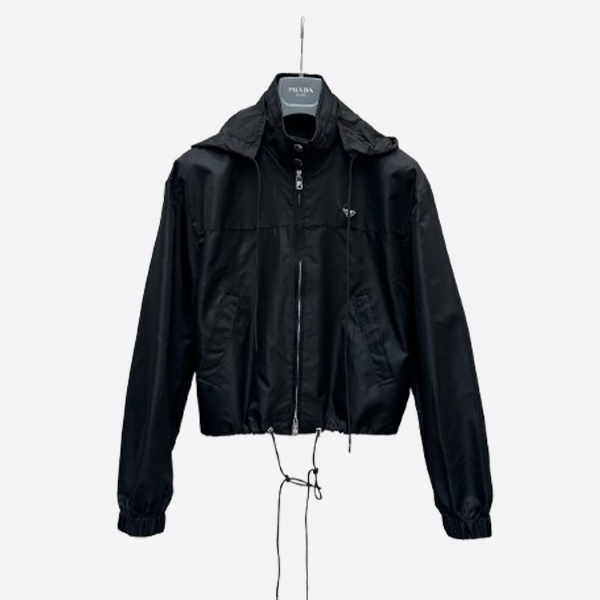 プラダ ショート丈 ドローストリング ジップアップ マウンテンジャケット ブラック